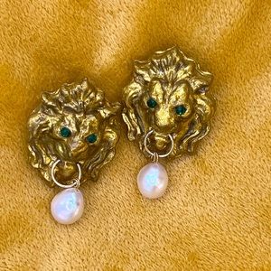 Handmade extra lightweight earrings